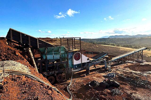 Raw Bauxite Ore