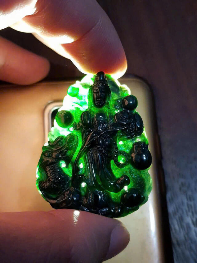 Black Green Jadeite