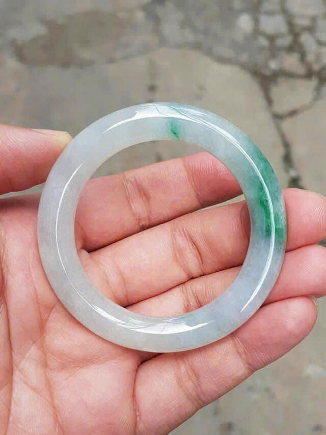 ICE JADEITE