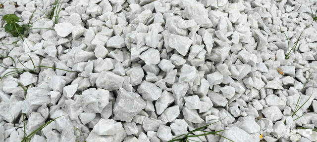 INDIA QUARTZ