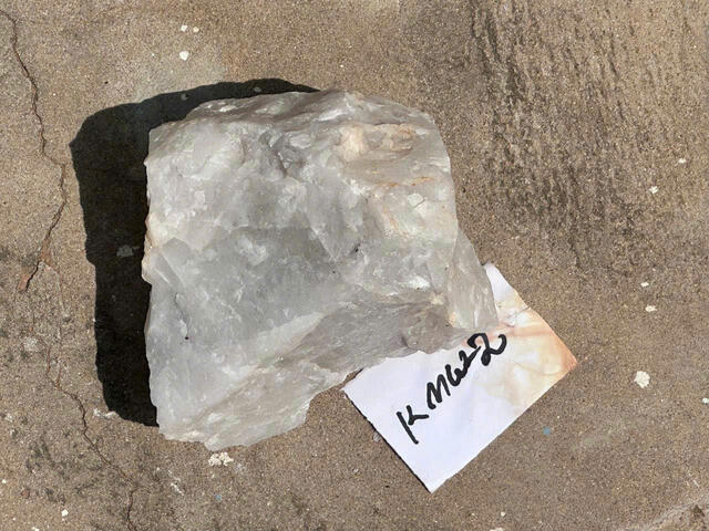 INDIA QUARTZ
