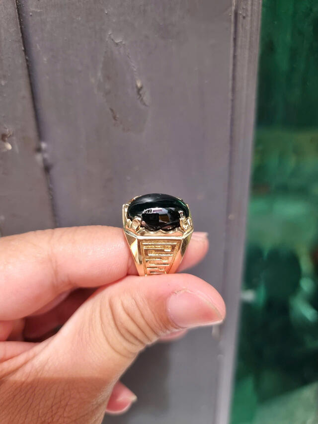 Black Green Jadeite 2